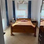 Hegyalja Apartmanhaz * Balatongyörök