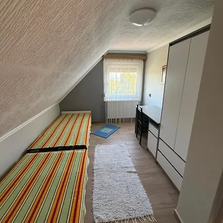 Hegyalja Apartmanhaz * Balatongyörök