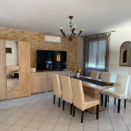 Lejlighed Hegyalja Apartmanhaz Balatongyörök