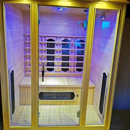 Hegyalja Apartmanhaz Balatongyörök